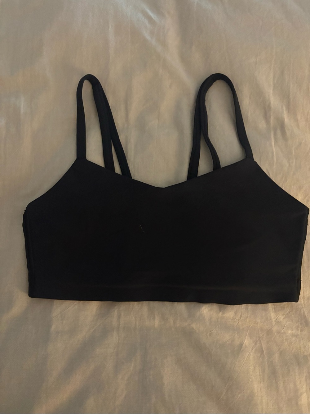 Womenโs Sports Bra
